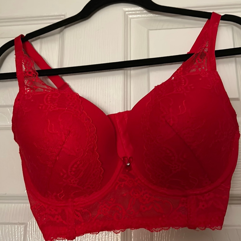 Very sturdy and stylish full support bright red bra!